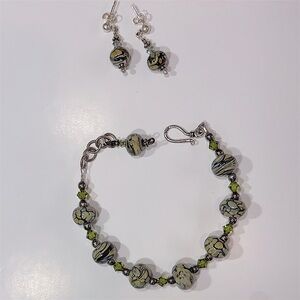 Handmade Green Glass lampwork Bead Bracelet and Earrings Set
